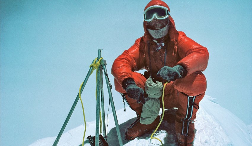 1978年聖母峰無氧攀登：登山家挑戰人類極限的故事